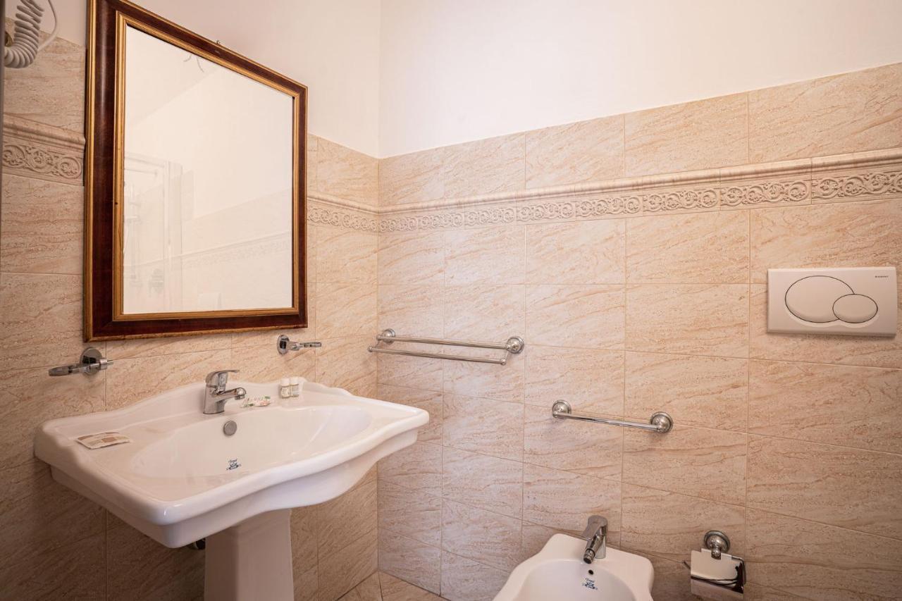 Ares Rooms Ortigia Syracuse Exterior foto